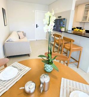 Nacoes Apartment | Apto Novo - Para até 4 Pessoas - Ideal para Casais