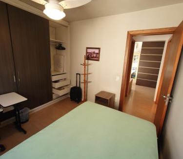 Cristal Apartment | 1 Quarto Individual - AP Compartilhado próximo ao Barra Shopping Sul