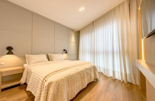 Jurere Apartment | Apê Sublime|50m do mar|3 suítes|Jurerê|Piscina