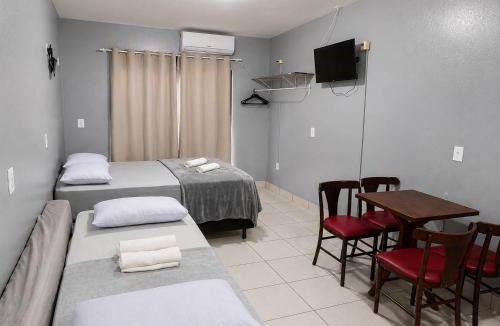 Castelo Branco Apartment | Meia Praia - Cozinha Garagem Ar Wi-Fi e Enxoval - Residencial Recanto dos Pássaros