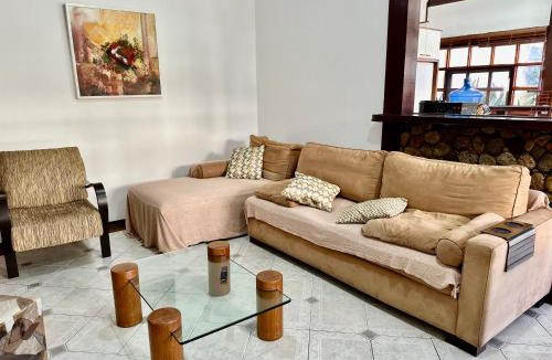 Centro Comercial House | Pereque Beach House