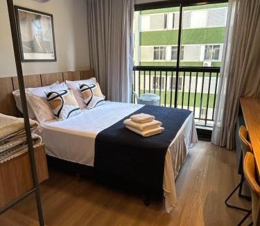 Agua Verde Apartment | VIBE Água Verde - Moderno com Localização Premium