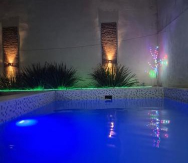 Presidencia Roque Saenz Pena House | LA CASONA, con pileta y garage