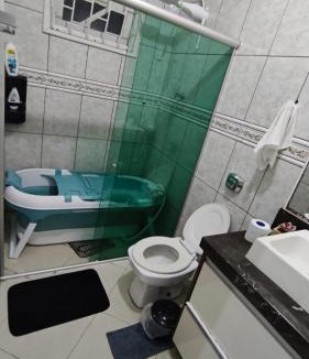 Tijucas Bed & Breakfast | Suíte Master, Ar cond, Tela Cinema 150" Netflix, Globo, Piscina Pousada Tijucas Lua Encantada