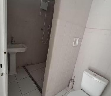 Gonzaga Apartment | Casa em Santos a 850m da Praia do Gonzaga