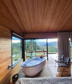 Bom Jardim da Serra Cabin | Chalé casal com Banheira - Cerro Leão Estância