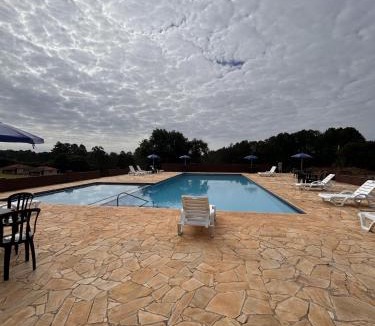 Sarapui Hotel | Pousada Harmonia Sarapuí - com piscina aquecida e pensão completa!
