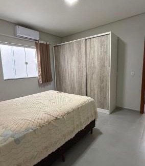Muquem House | Casa Familiar com Ar-condicionado e Suíte