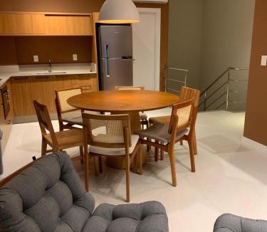 Canto Grande Apartment | Cobertura dois mares churrasqueira e jacuzzi