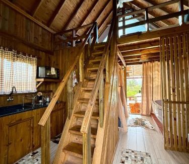 Imarui Ski Chalet | Chalé Rústico com Hidromassagem e Piscina
