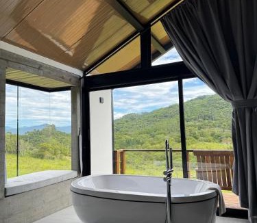 Garopaba Ski Chalet | Hospedagem na natureza