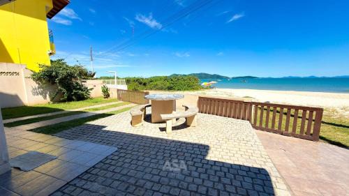 Zimbros House | ASA | Beachfront House Zimbros | Bombinhas | 4BR