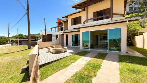 Zimbros House | ASA | Beachfront House Zimbros | Bombinhas | 4BR