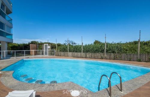 Morro das Pedras Apartment | Beachfront Condominium w/Pool in Morro das Pedras - PROs