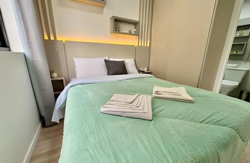 Novo Mundo Apartment | New England Apto C/Design & Estilo Marcante/TV