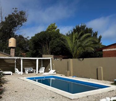 Las Colinas de Peralta Ramos Ski Chalet | Alfar House Diversion playa y pileta