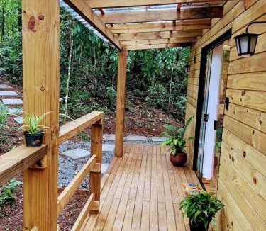 Mairipora House | Cabana na Serra da Cantareira com Hidro e Lareira