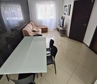 Tingui House | Casa Triplex Curitiba, Tingui, Bacacheri, Cindacta, Batalhão, Hospital Vita, Policia Federal, PF