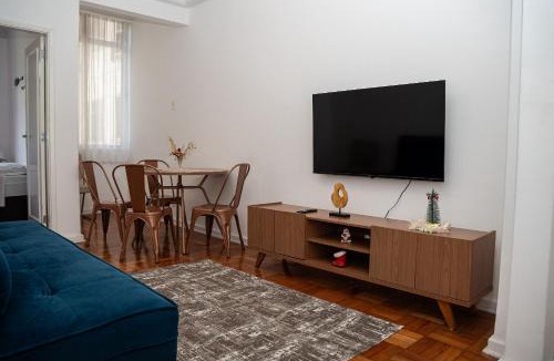 Leme Apartment | Gustavo Sampaio 528