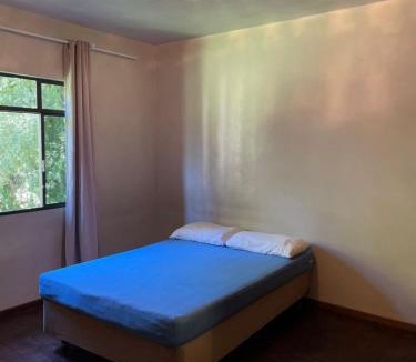Campo Largo House | Memora Guesthouse Bateias - Casa Inteira ou quartos em chácara