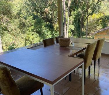 Campo Largo House | Memora Guesthouse Bateias - Casa Inteira ou quartos em chácara