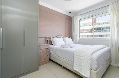 Ponta das Canas Apartment | 100m from beach | 3 suites | Barbecue area #CHA17