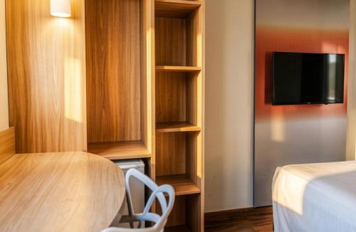 Campinas Hotel | Aera São José Floripa - Hotel com café da manhã a 10 min do CentroSul