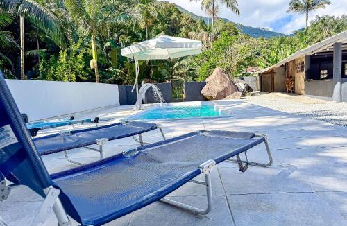 Cedro Alto House | Casa p/até 15 pessoas Piscina + Churrasq + Sinuca