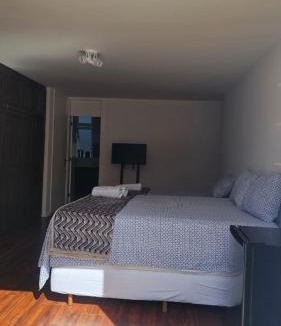 Jardim Social House | Hospedagem Jardim Social,Quartos Econômicos e Suítes, Estacionamento Grátis