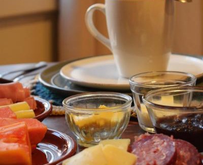 Merlot Cabin | Suítes Celeste, Cabana no Vale dos Vinhedos com Banheira e Café da Manhã Colonial Incluso