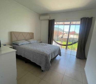 Muquem House | Casa Temporada Norte da Ilha