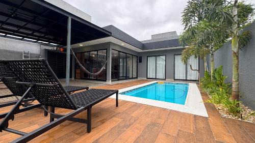 Foz do Iguacu Villa | Casa em Foz do Iguaçu com piscina, churrasqueira e ar-condicionado em todos os cômodos