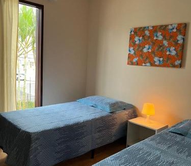 Cachoeira do Bom Jesus House | SobradoAmareloFloripa