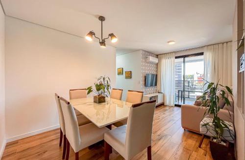 Cabral Apartment | Apto em Curitiba com 2 Quartos e 2 Vagas - VIS0711