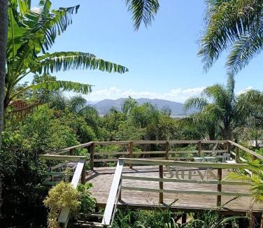 Praia do Rosa House | Surya SurfVilla