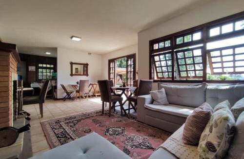 Vila Poran Bed & Breakfast | Pousada Grandes Alpes