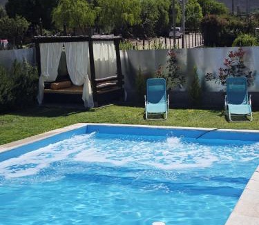 Tafi del Valle Apartment | Amplios Departamentos con Vistas a los cerros - Patio, Asador y Pileta