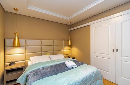 Batel Apartment | Apartamento 1 Quarto com Vaga no Batel - LUC0108