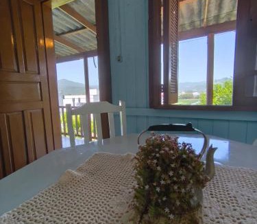 Encantado House | Casa de vó na cidade do Cristo Protetor