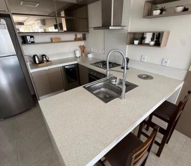 Santinho Apartment | Costão do Santinho Penthouse - com acesso ao mar!
