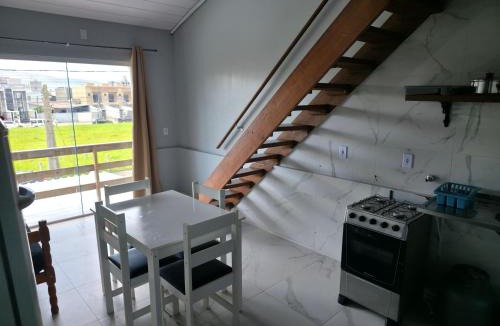 Morretes Apartment | CK - APTO TIPO LOFT Individual ar, wifi QQ