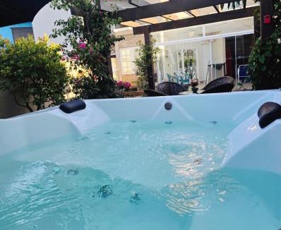 Centro House | Refúgio praia dias frios mais jacuzzi quente opcional