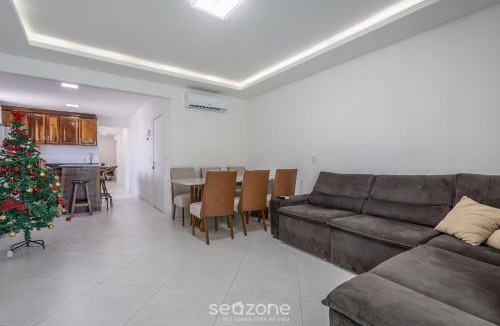 Andorinha Apartment | Apt w/BBQ & balcony, 450m from the beach SIT1202