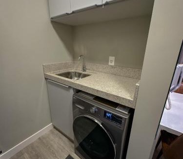 Andorinha Apartment | Infinity Tower Flat 1105