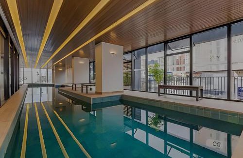 Matriz Apartment | Essenza Elysia · Studio com piscina-centro