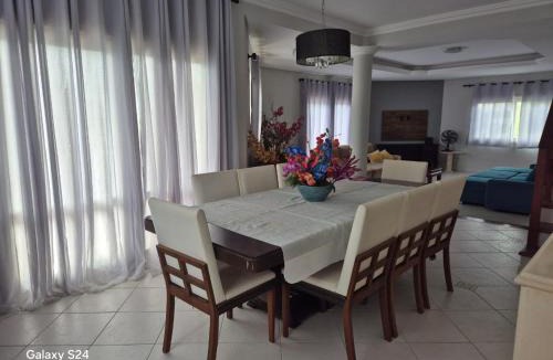 Capivari House | Casa no Alto dos Ingleses