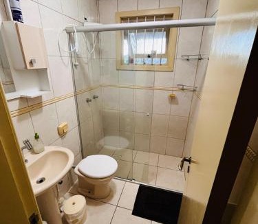 Nonoai House | Apzito Tri com garagem
