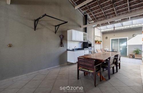 Praia da Armacao do Itapocoroi House | 2BR house w/pool & BBQ in Penha – TZS210