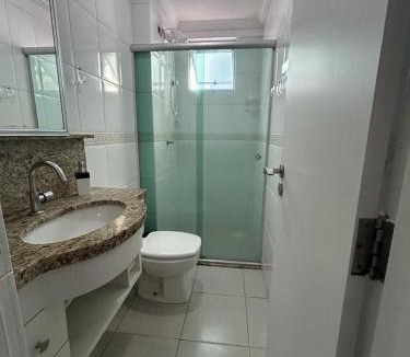 Andorinha Apartment | Clube do Mar-Rua 224 Itapema Meia Praia Apt 104 B