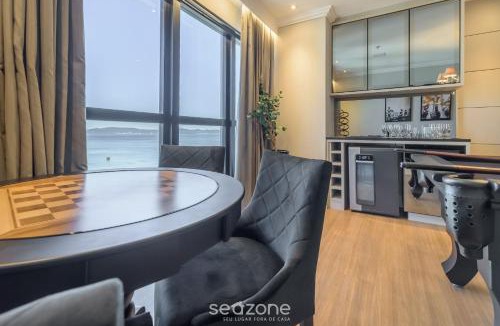 Centro Apartment | MHFA - Studios in Luxurious Building with Sea View